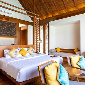 Furaveri Island Resort&Spa